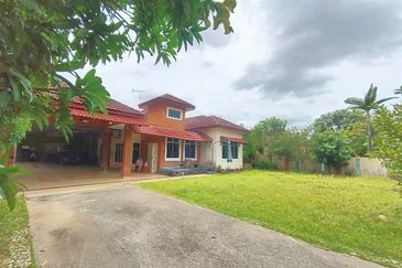 IDAMAN VILLA @ BANDAR SRI SENDAYAN