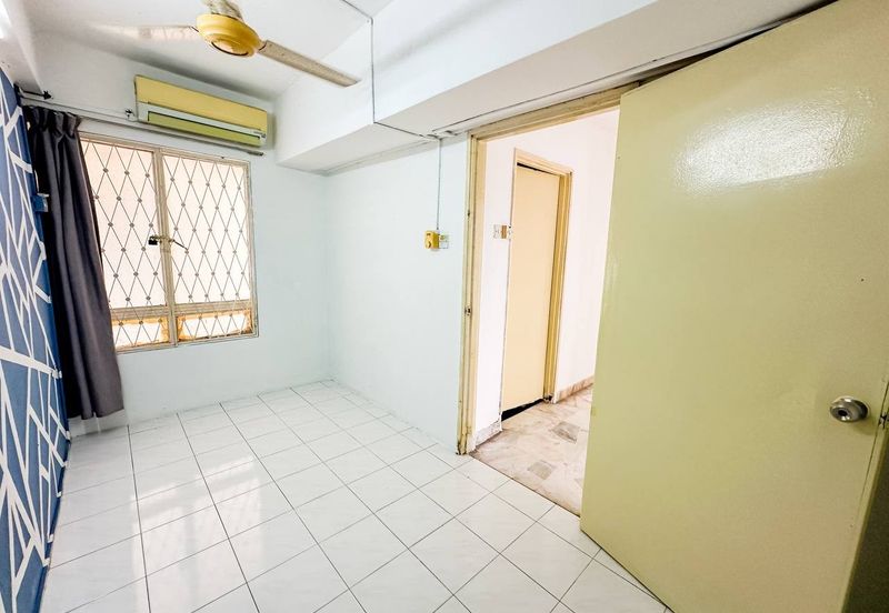 Le Jardine Condominium