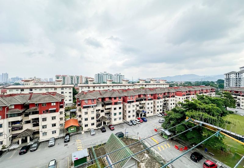 Le Jardine Condominium