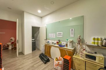 Brighton @ Eco Majestic