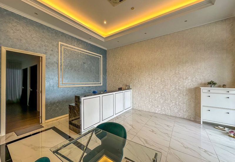 Brighton @ Eco Majestic