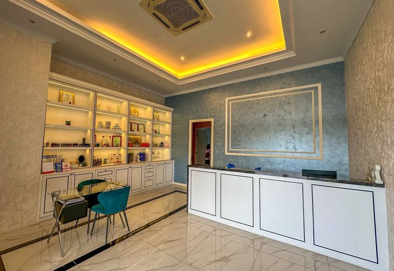 Brighton @ Eco Majestic