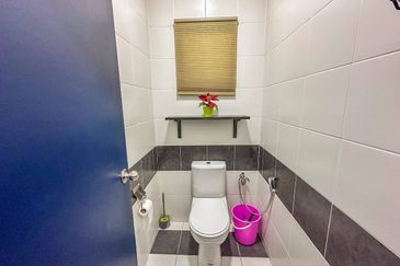 Brighton @ Eco Majestic