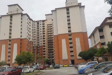 Pangsapuri Putra Damai