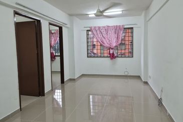 Pangsapuri Putra Damai