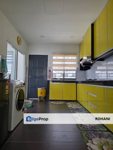 Woodbury Residences, Mahkota Hills Lenggeng Negeri Sembilan, Double Storey Terrace House RENOVATED, EXTENDED,FACING OPEN For Sale, Negeri Sembilan, Lenggeng