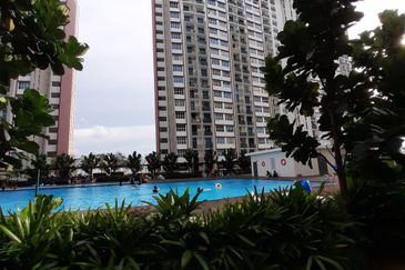 LakeFront Residence Cyberjaya