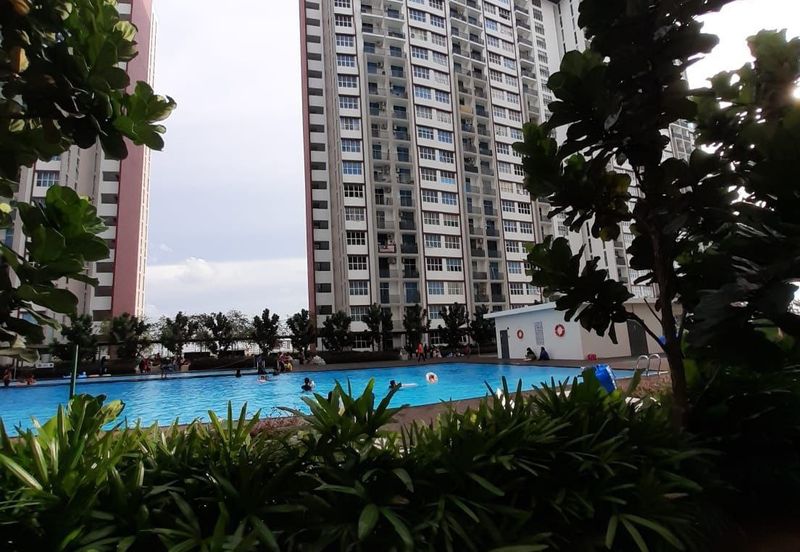LakeFront Residence Cyberjaya
