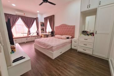 Penduline @ Bandar Rimbayu