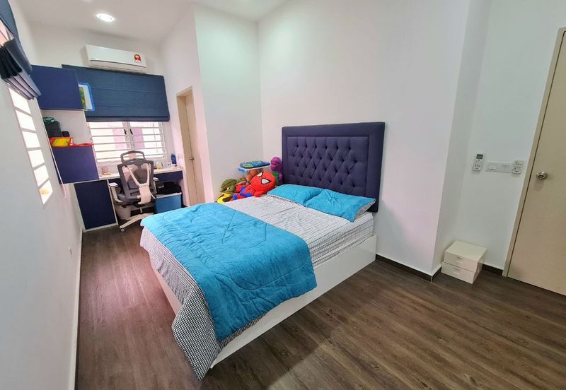 Penduline @ Bandar Rimbayu