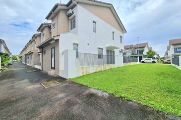 Penduline @ Bandar Rimbayu