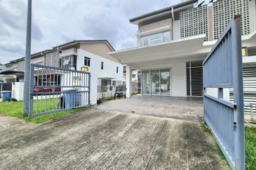 Penduline @ Bandar Rimbayu