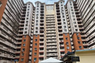 Pangsapuri Putra Damai