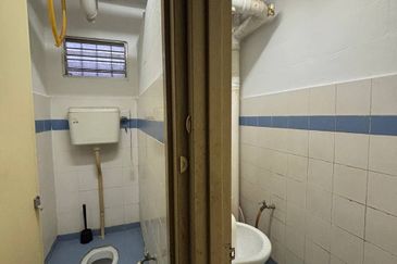 Pangsapuri Putra Damai