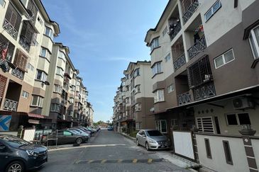 Apartment Nilai Perdana