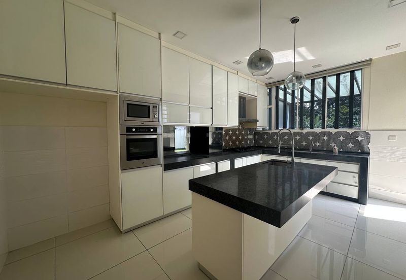 Saville @ The Park - Twin Villa