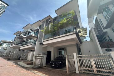 Saville @ The Park - Twin Villa