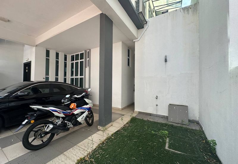 Saville @ The Park - Twin Villa