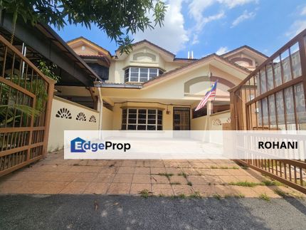 Taman Desa Mewah Semenyih Selangor Double Storey Terrace RENOVATED For Sale, Selangor, Semenyih