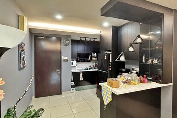 Residensi Zamrud (Zamrud Residensi)