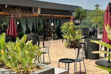 Residensi Zamrud (Zamrud Residensi)