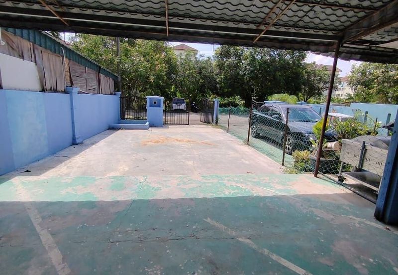 Persiaran Puncak Alam 1 