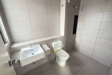 Casira 3 @ Bandar Bukit Raja