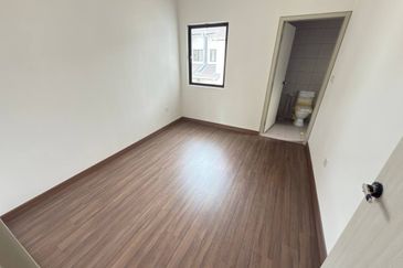 Casira 3 @ Bandar Bukit Raja