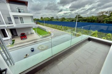 Broadleaf Residences, Hometree