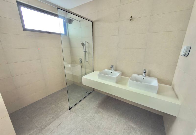 Broadleaf Residences, Hometree