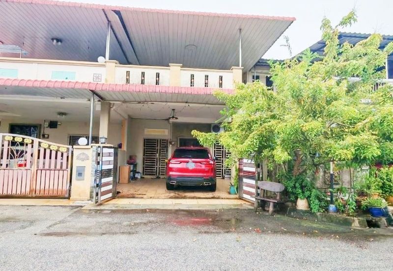 Taman Teluk Air Tawar Indah