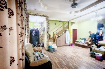 Taman Teluk Air Tawar Indah