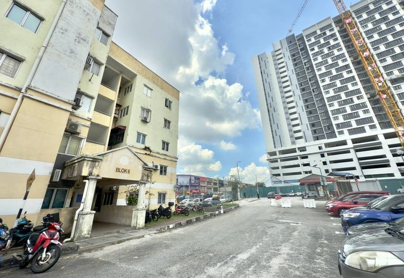 Pangsapuri Mutiara Subang