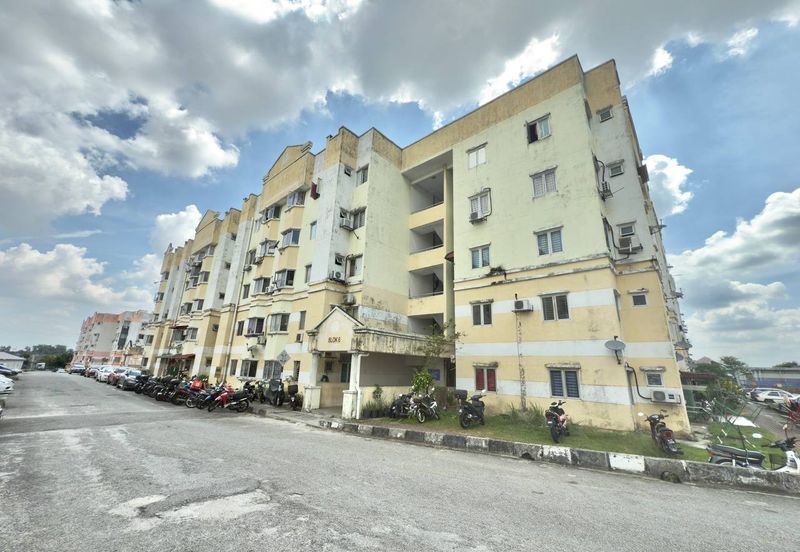 Pangsapuri Mutiara Subang