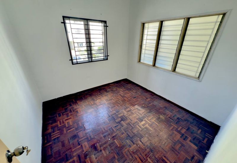 Pangsapuri Mutiara Subang