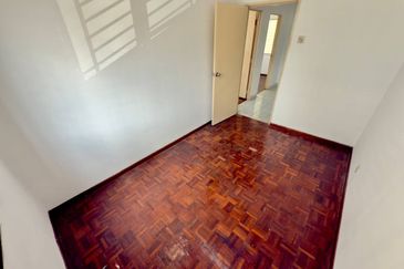 Pangsapuri Mutiara Subang