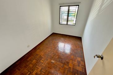 Pangsapuri Mutiara Subang