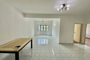 Pangsapuri Mutiara Subang