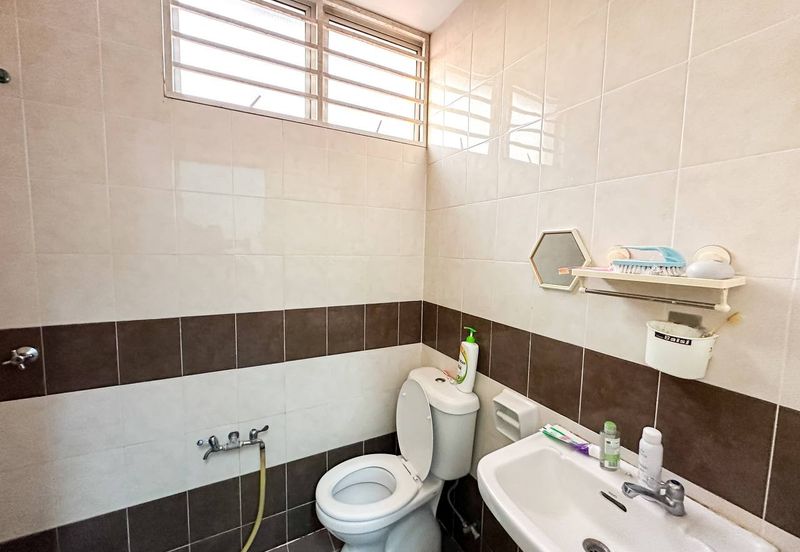 Taman Pelangi Semenyih 2