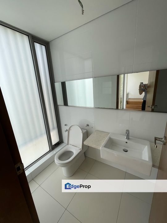 Villa Garden Manor in Sierramas, Selangor, Valencia