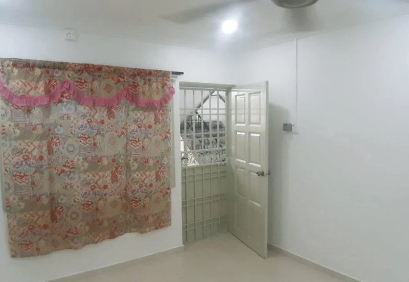 Taman Harmoni 2 Flat