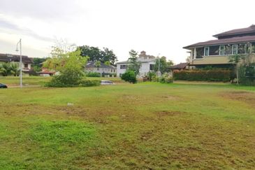 BUNGALOW LOT ( LAND/TANAH ) + ( 5834ft ) PUTRAJAYA