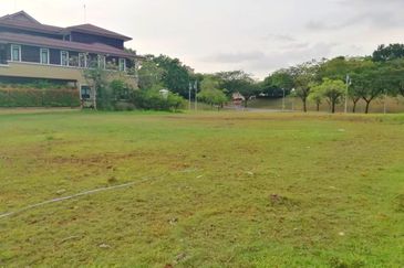 BUNGALOW LOT ( LAND/TANAH ) + ( 5834ft ) PUTRAJAYA