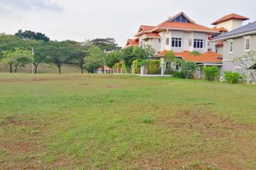 BUNGALOW LOT ( LAND/TANAH ) + ( 5834ft ) PUTRAJAYA