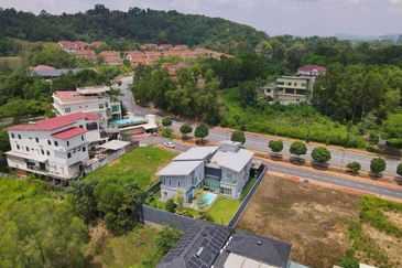 TANAH LOT Banglo ( 8041 Sft ) Sek 9, Kota Damansara