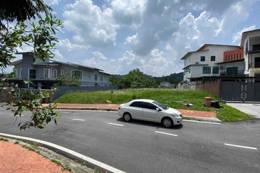 TANAH LOT Banglo ( 8041 Sft ) Sek 9, Kota Damansara