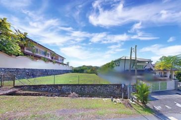 BUNGALOW LAND ( FREEHOLD + 6,600 Sft ) Kemensah, Ampang