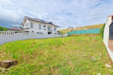 TANAH LOT BANGLO ( 6,000 Sft ) Putra Hill, Bandar Seri Putra BANGI 2025