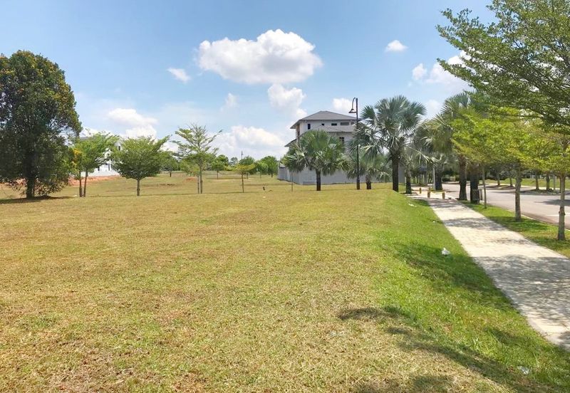 Perdana Hills ( Presint 11 )