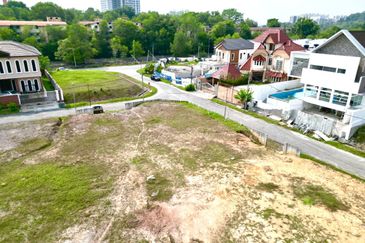 TANAH LOT BANGLO  ( 6,600 Sft ) TMN UNIVERSITI BANGI 2024